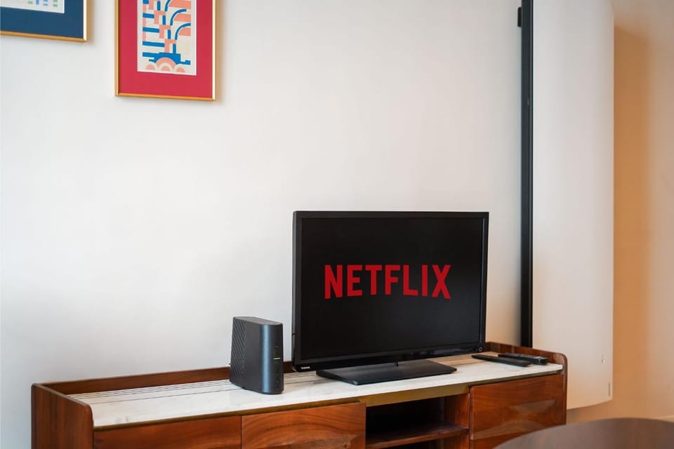 Communal lounge/ TV room, TV and multimedia