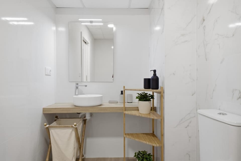 Moderno Loft, Adaptado, Smart TV, AC, 3Pax, Apartment in Valencia