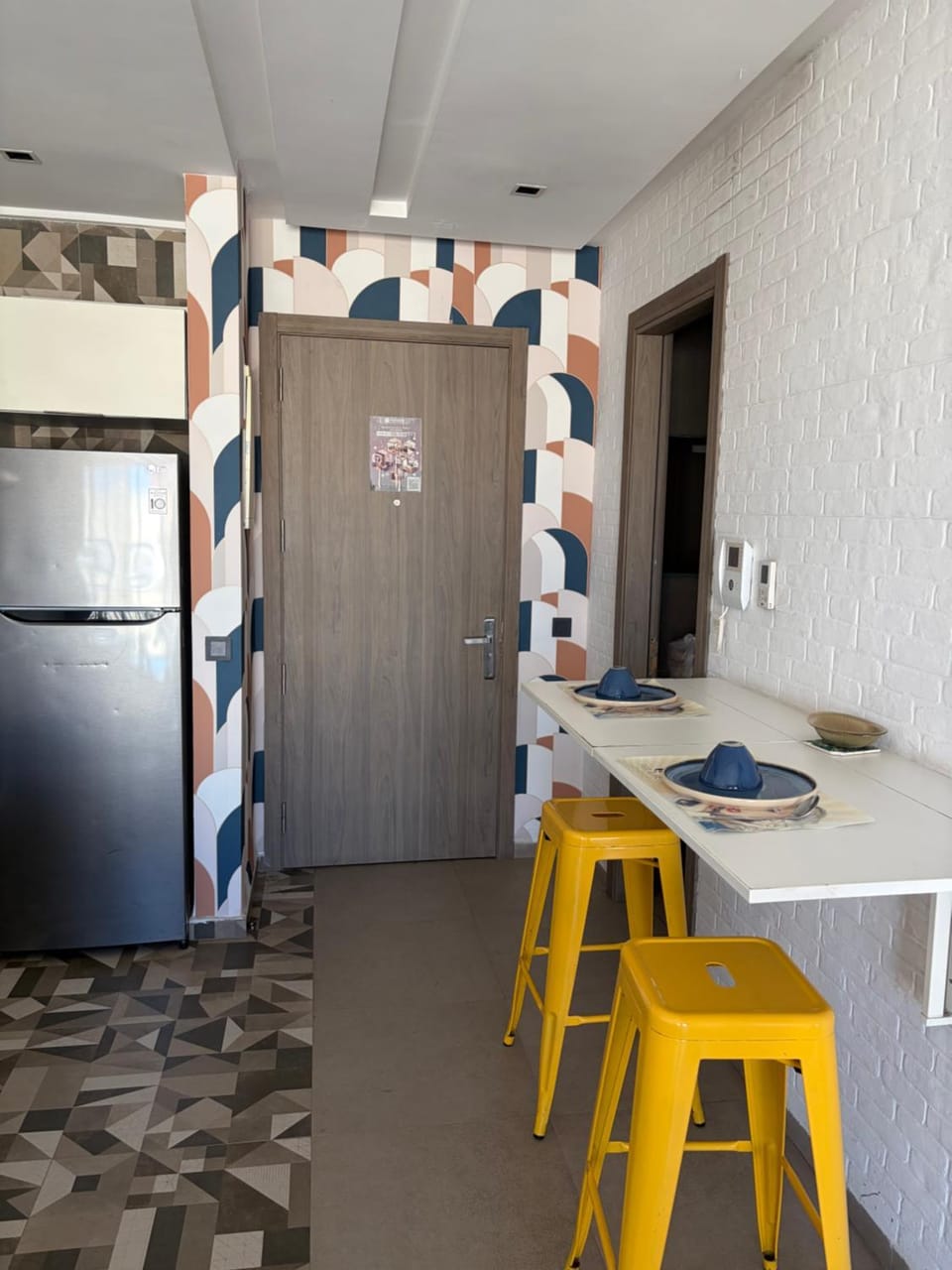 Elegant 2 Bedroom Apartment, Ideal for Long & Short Stays Apartment in Casablanca