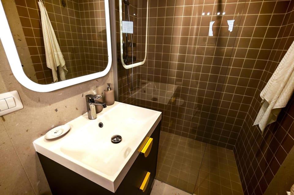 Apartament Studio - Târgu Neamț ,Premium Hotel Style Apartment in Romania
