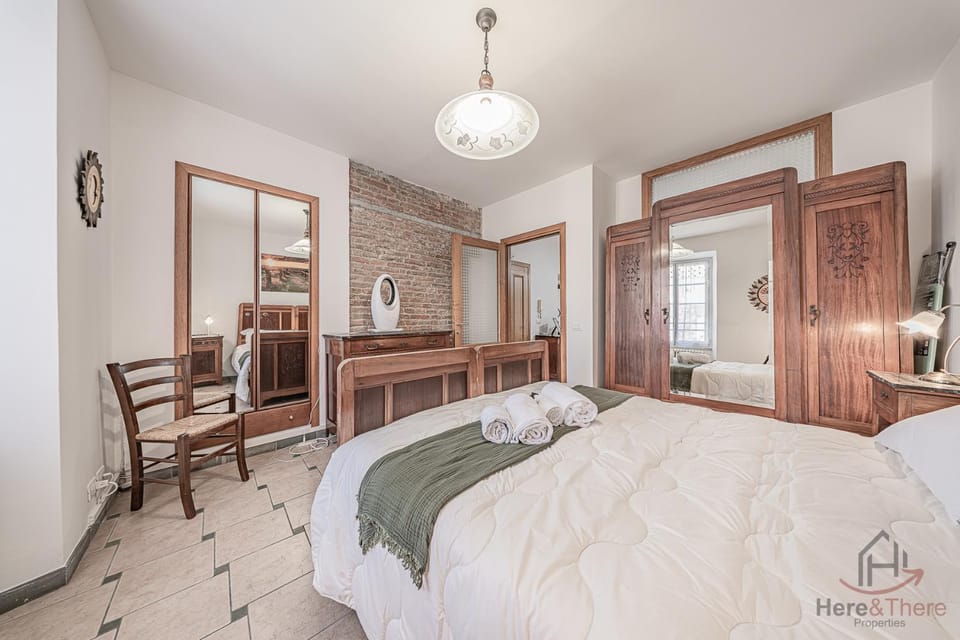 Bed, Bedroom, wardrobe