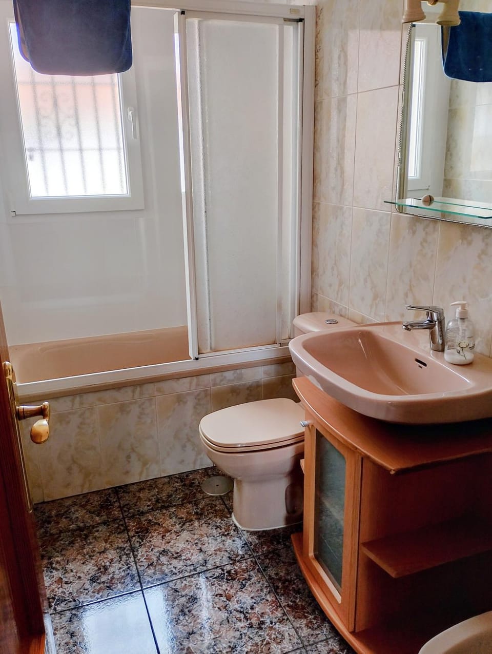 Toilet, Bathroom, Bath