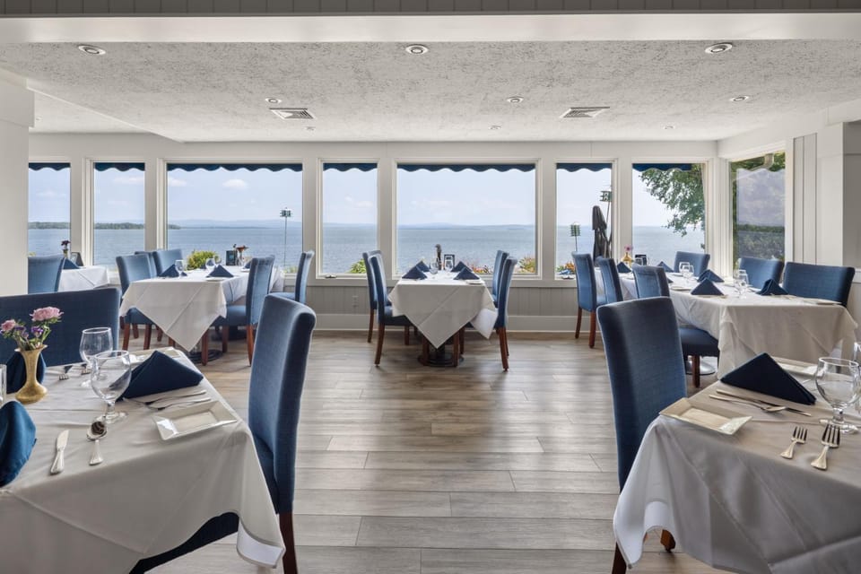 Restaurant/places to eat, Dining area, Lake view, wedding