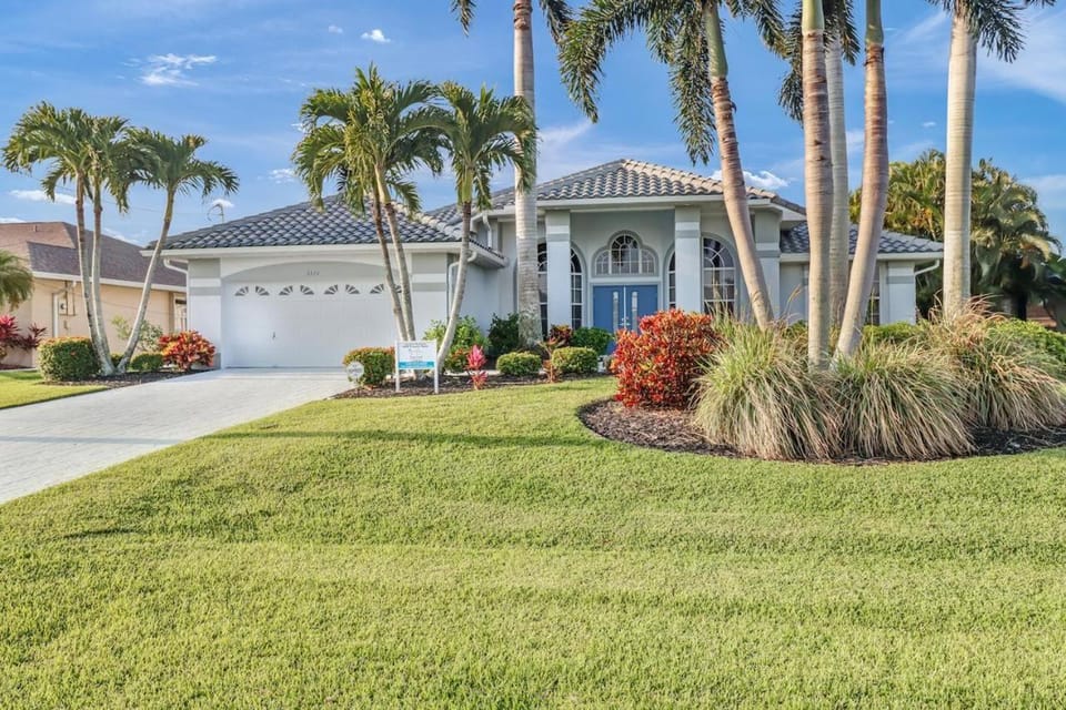 Michaela 1059 House in Cape Coral
