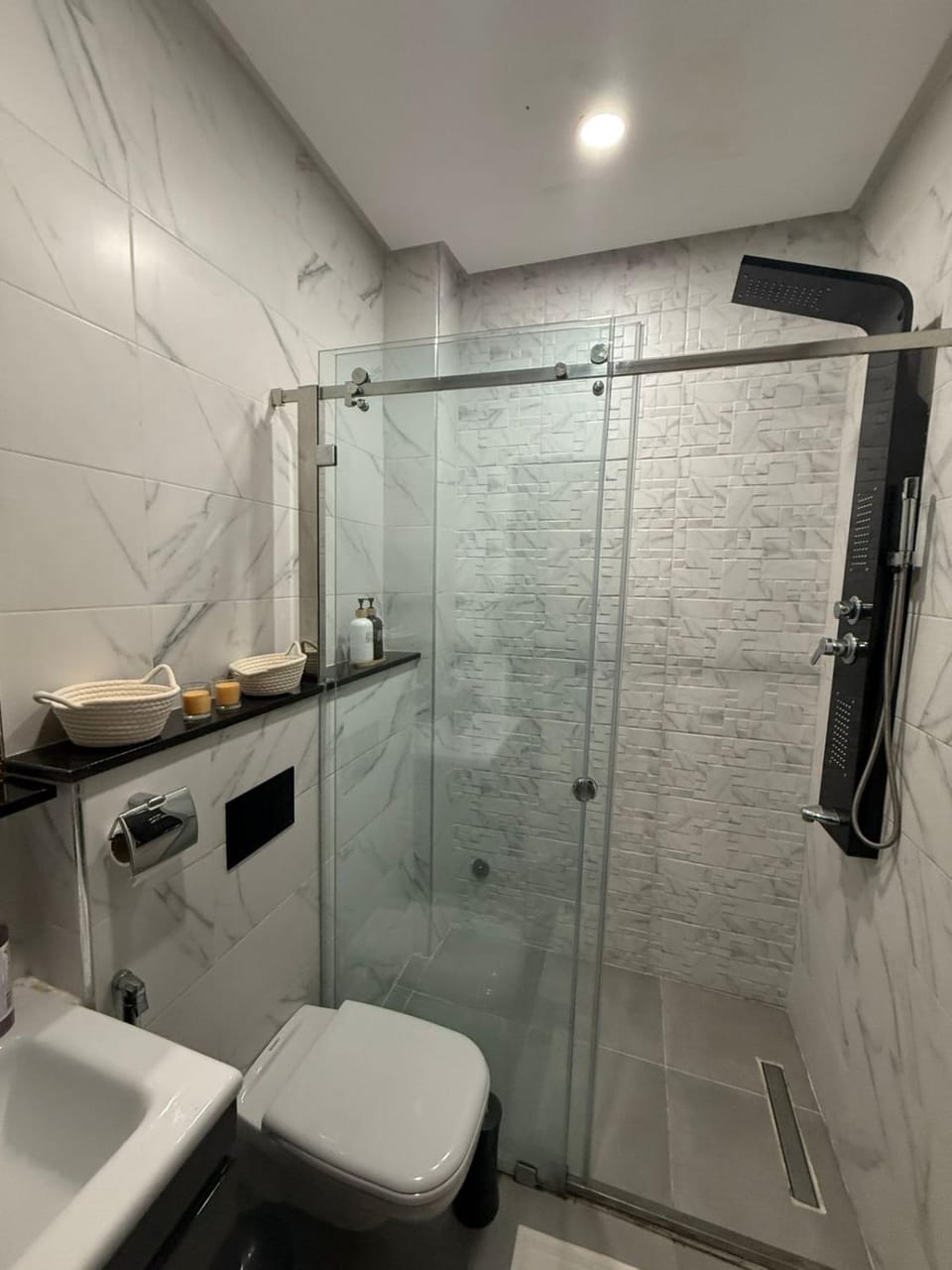 Shower, Toilet, Bathroom
