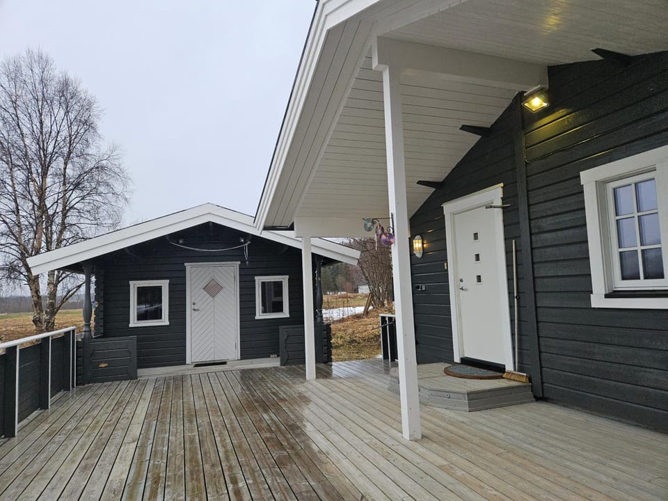 Property building, Day