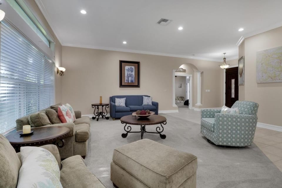 Bent Residence 1002 House in Cape Coral
