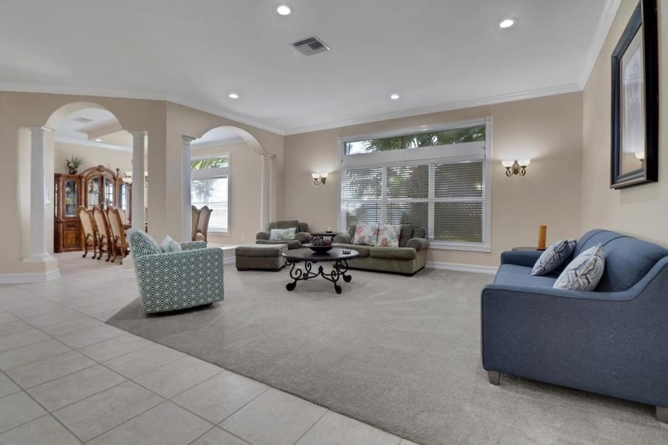 Bent Residence 1002 House in Cape Coral