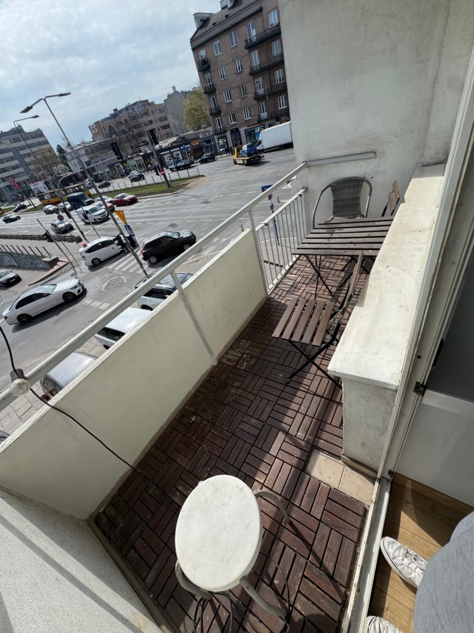 Property building, Day, View (from property/room), Balcony/Terrace, Seating area, Location, Parking