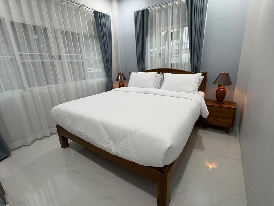 Gardenia New 2 BR house and 10 min ride to Nimman House in Chiang Mai