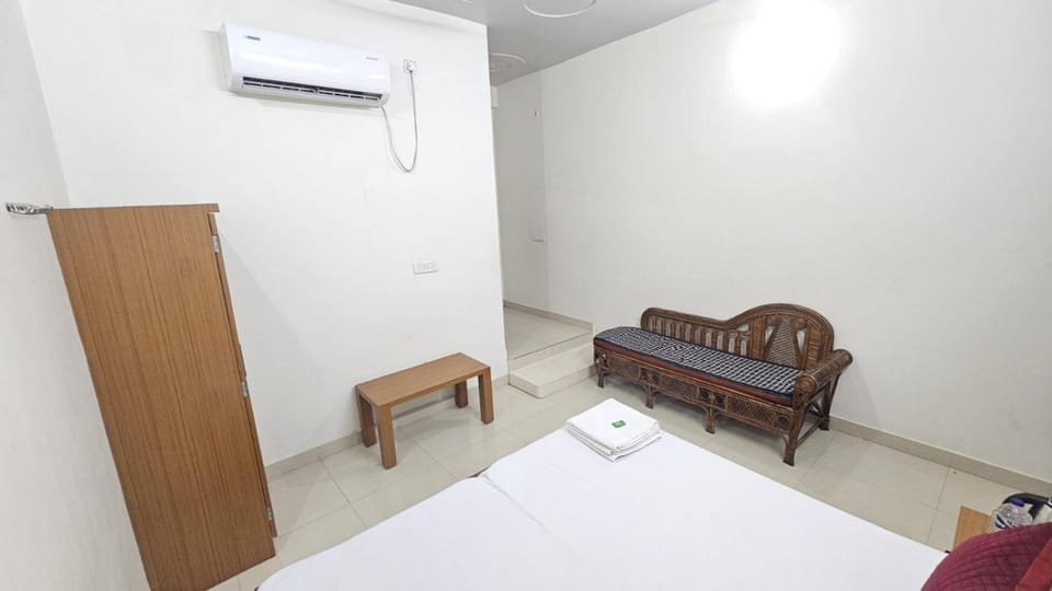 Hotel Jayadityaa India Hotel in Uttar Pradesh