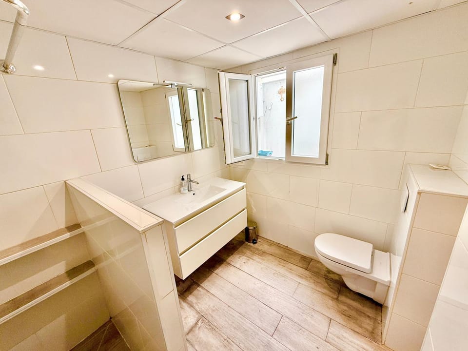 Palma Centro - 5 Rooms Apartment in Huelva
