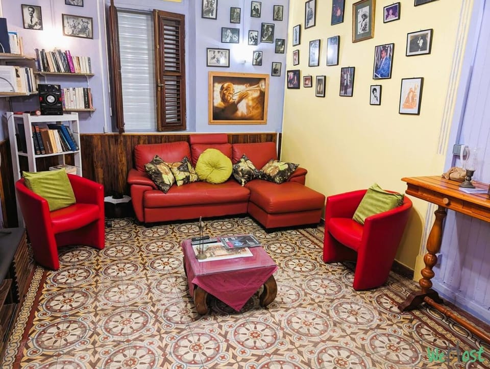 WeHost - Exceptional Creole villa with a unique character Bed and Breakfast in Fort-de-France