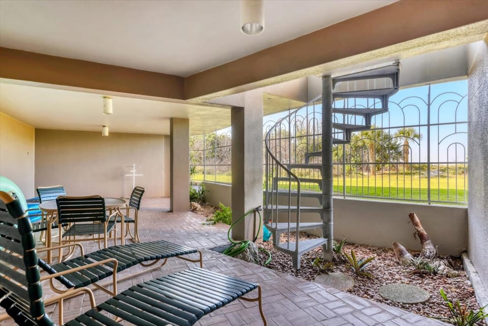 Beaches 106 by FVC Apartment in Longboat Key