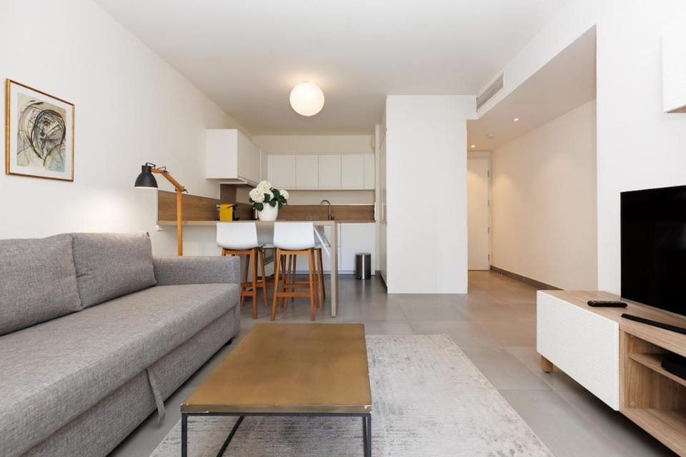 Le Riviera Cannes Centre Rénové 4pers 5 mins à pied Croisette Apartment in Cannes