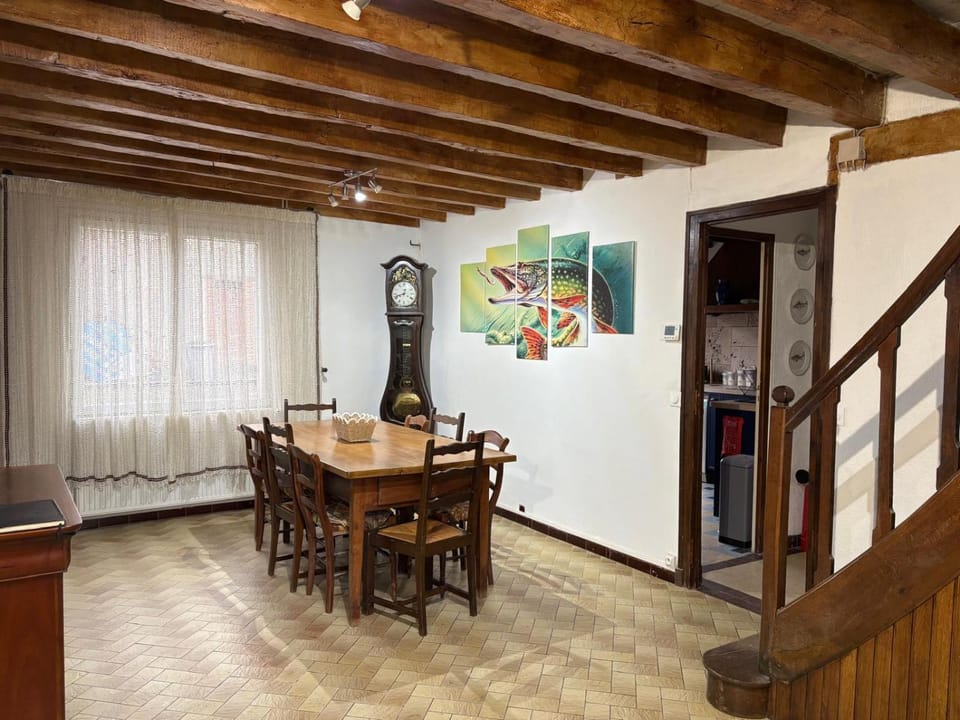 Communal lounge/ TV room, Dining area