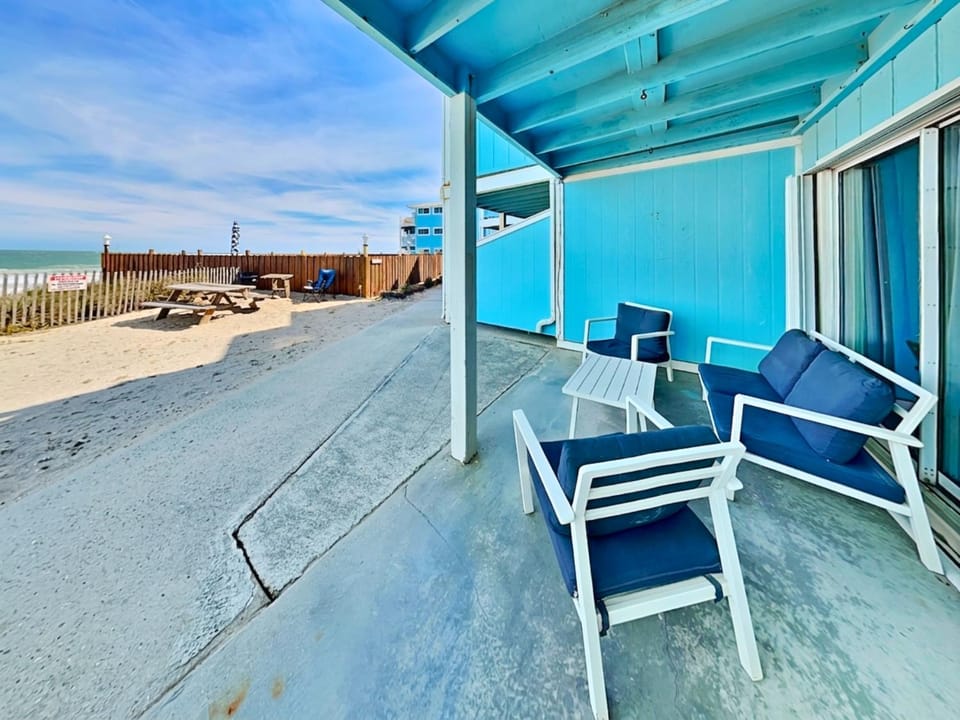 The Riggings by Carolina Retreats Apartment in Kure Beach