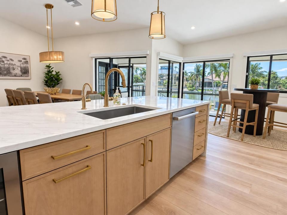 Kon-Tiki by FVC House in Saint Armands Key