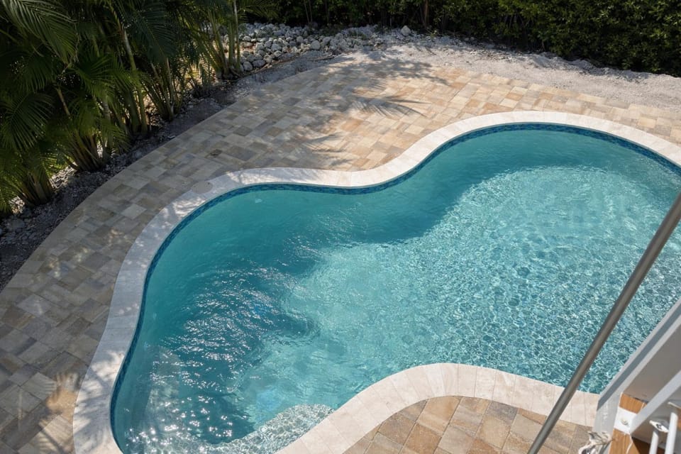 Salt Y Sol by FVC House in Longboat Key