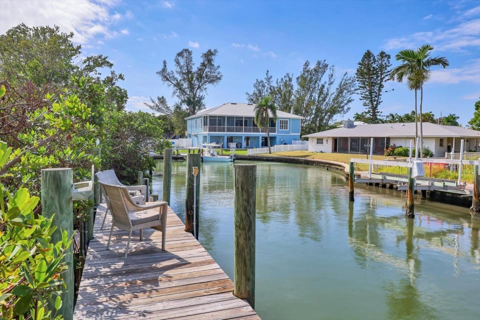 Salt Y Sol by FVC House in Longboat Key
