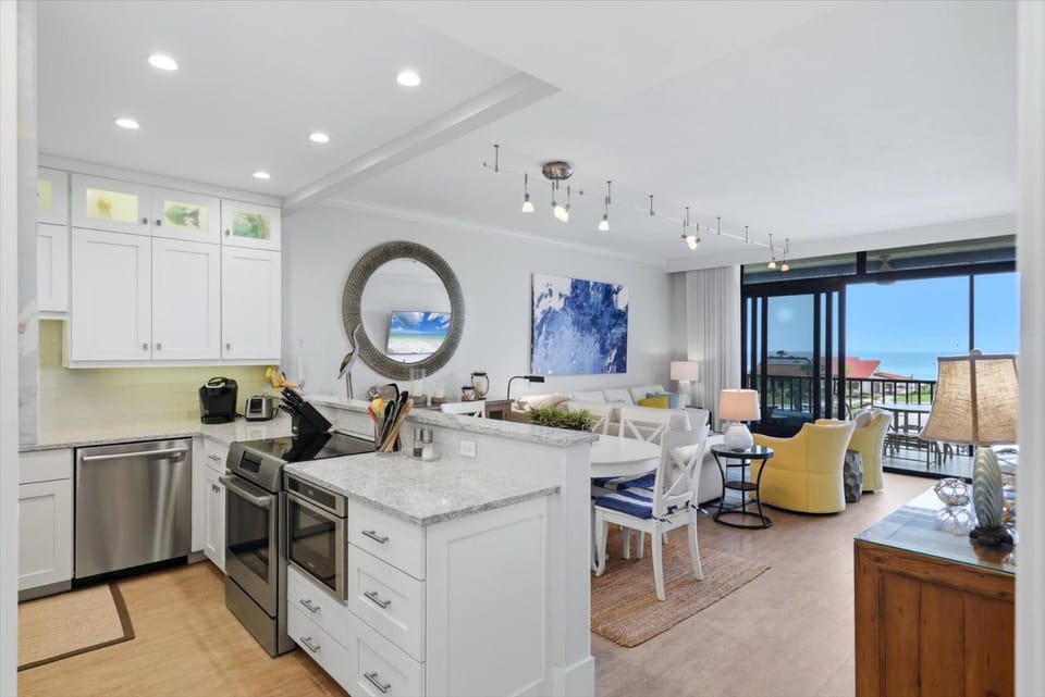 Seaplace G6-405 by FVC Apartment in Longboat Key