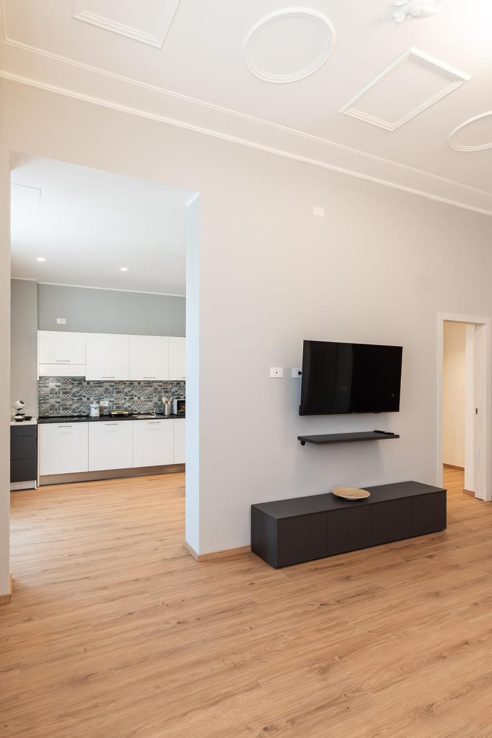 Communal lounge/ TV room, TV and multimedia, Kitchen or kitchenette, Living room