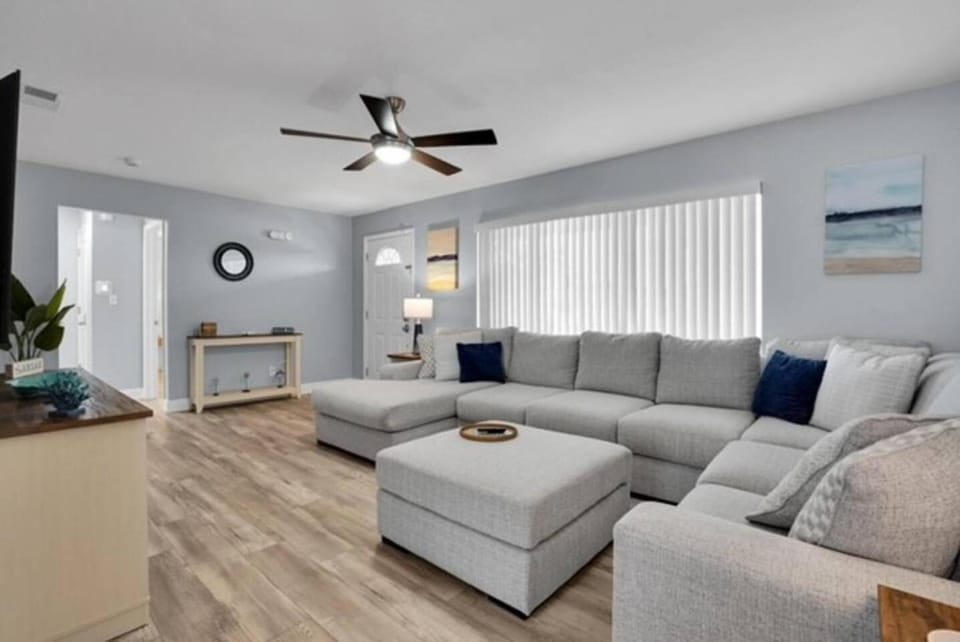 Living room, fireplace