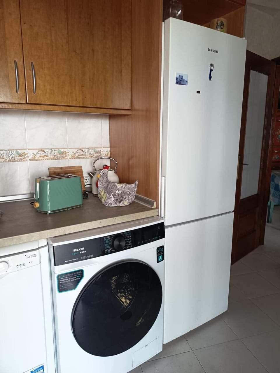 Kitchen or kitchenette, Communal kitchen