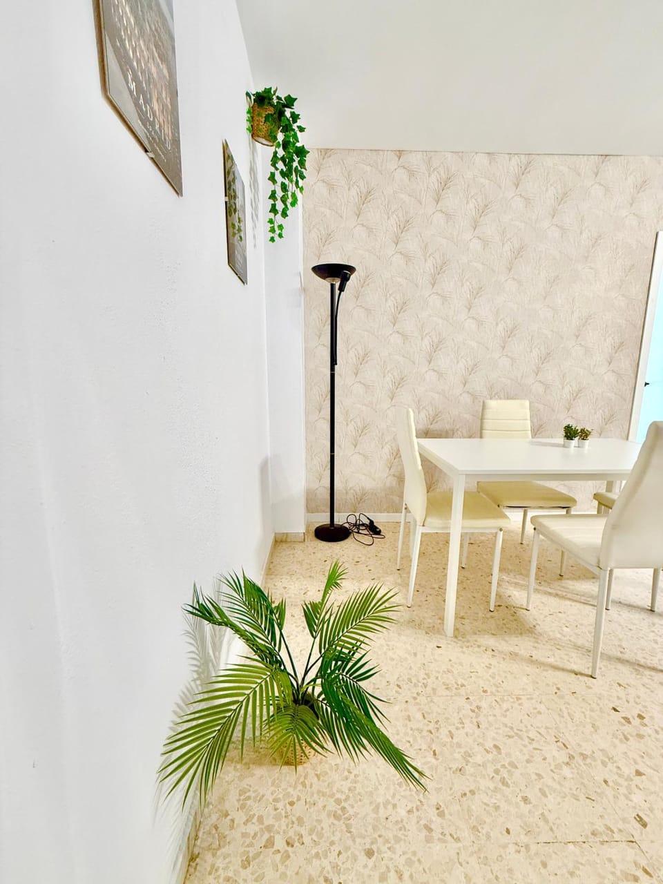 Ayuntamiento Centro - 5 Rooms Apartment in Huelva