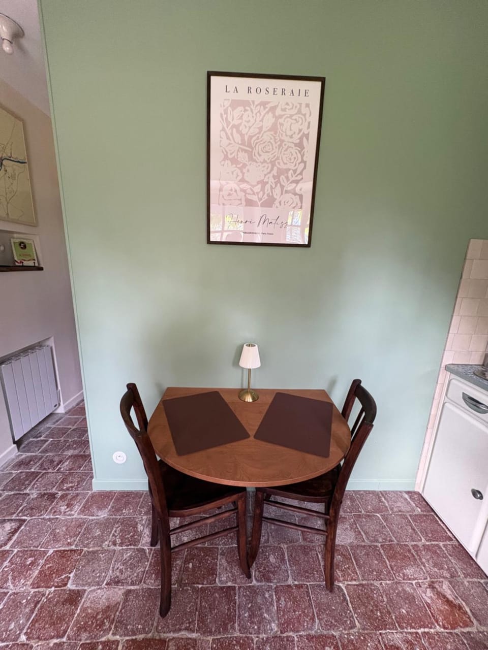 La Roseraie de Malpas Bed and Breakfast in Jura