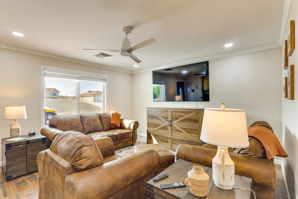 Outdoor Entertainment Area! Lake Havasu City Home House in Lake Havasu City