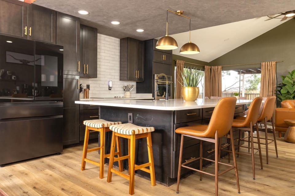 Newly Renovated Modern Retreat wPool Near Base House in San Antonio