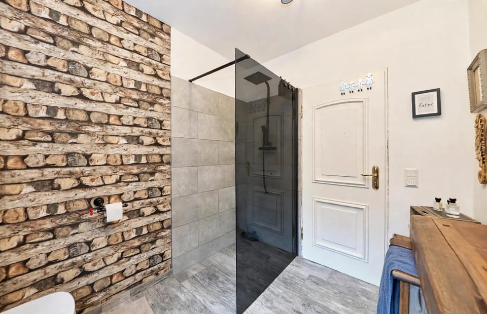 Ferienwohnung mit Sauna in ruhiger Lage mit Burgblick Apartment in Graach an der Mosel