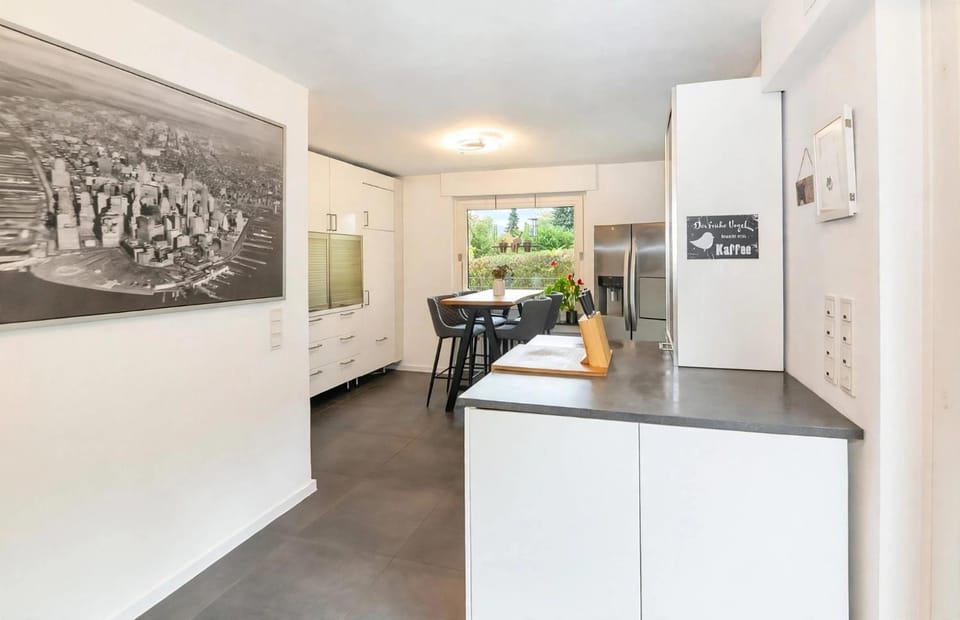 Ferienwohnung mit Sauna in ruhiger Lage mit Burgblick Apartment in Graach an der Mosel
