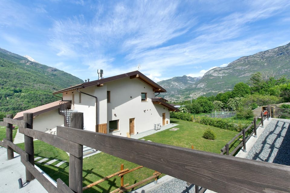 Le Rêve Chambre D'hôte Bed and Breakfast in Aosta Valley, Italy