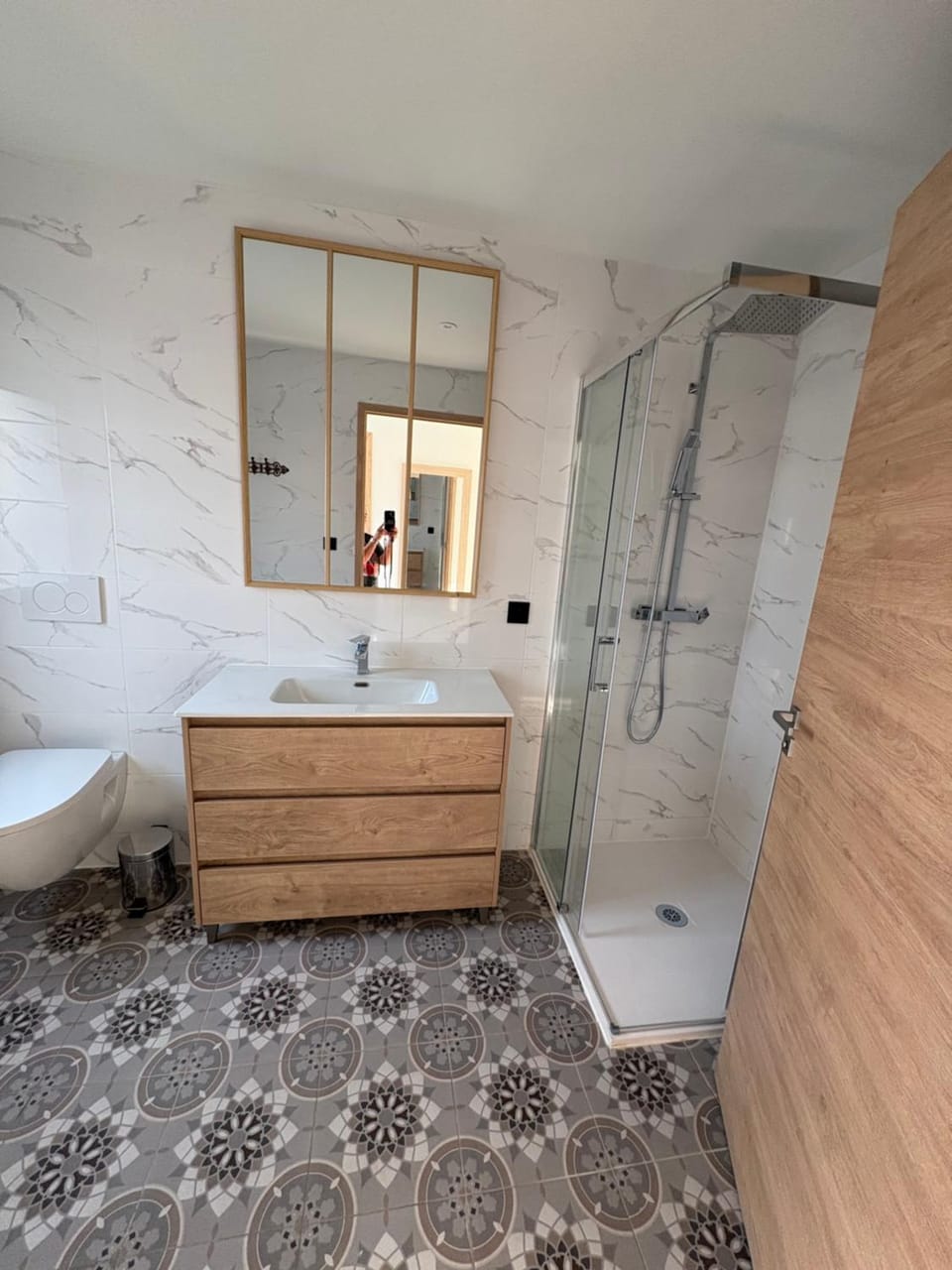 gite 8 pers avec SPA MARBOZ House in Jura