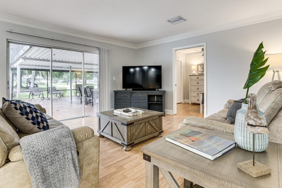 Golf Course Getaway! Port St Lucie Home w/ Lanai House in Port Saint Lucie