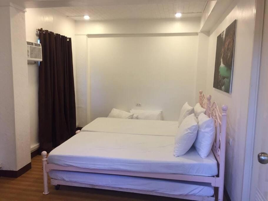 Heritage Villa Casita Tagaytay Hotel in Tagaytay