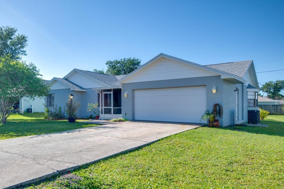 Palm Bay Home w/ Fenced Yard: 10 Mi to Beach! House in Palm Bay