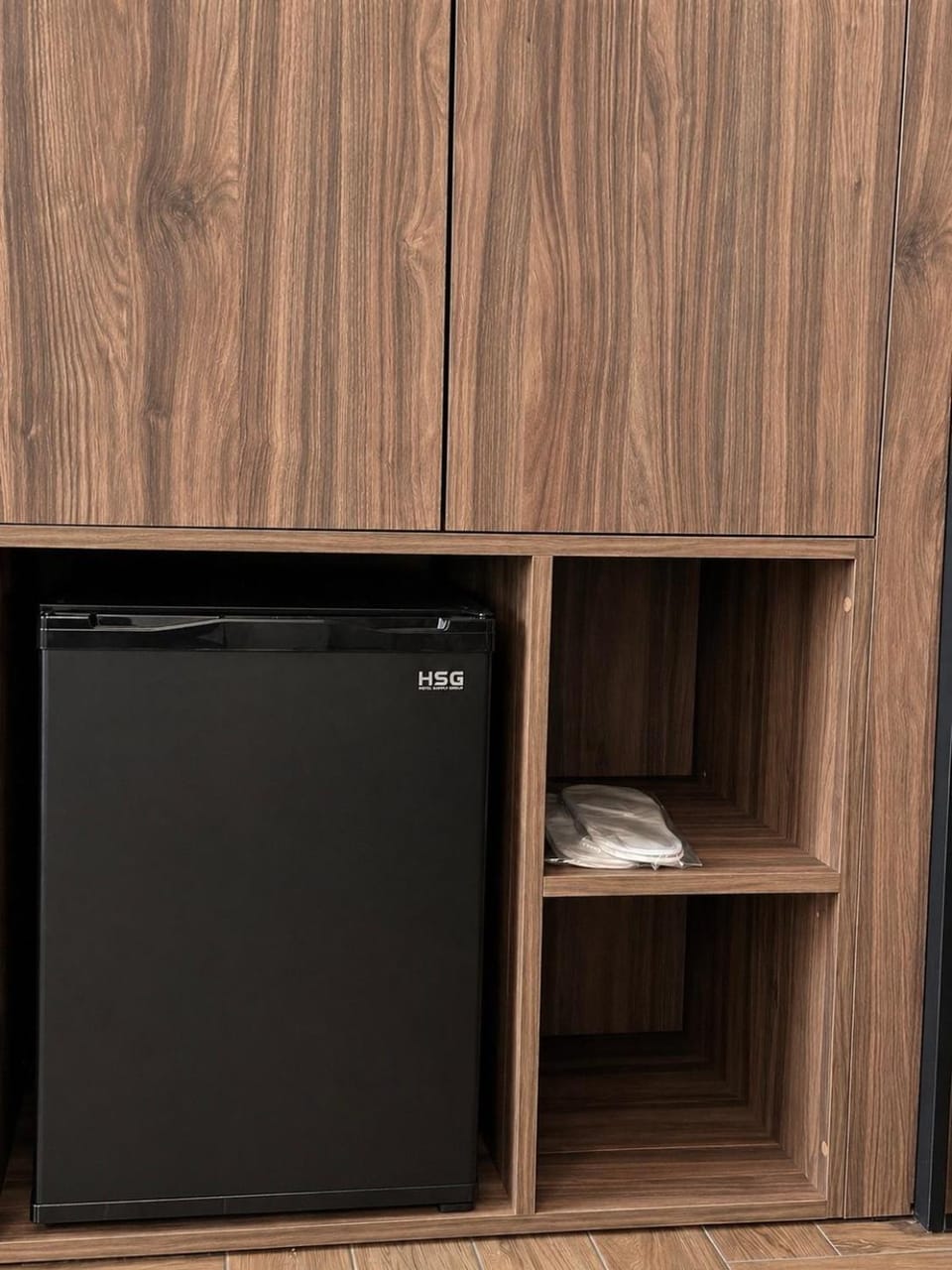 storage, wardrobe