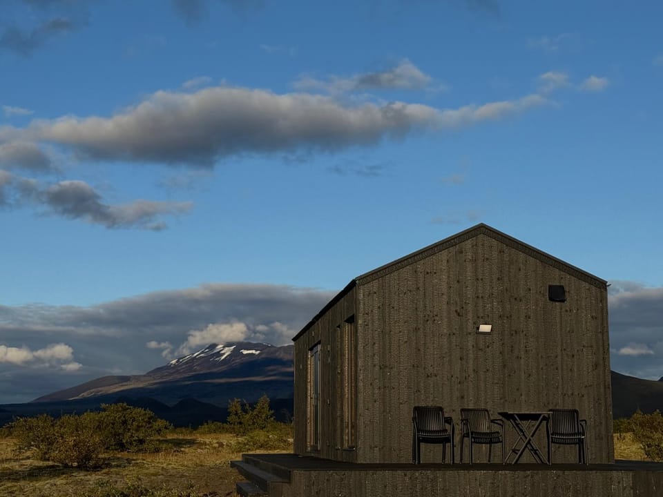 LAVA house with Hekla view & Sauna House in Southern Region