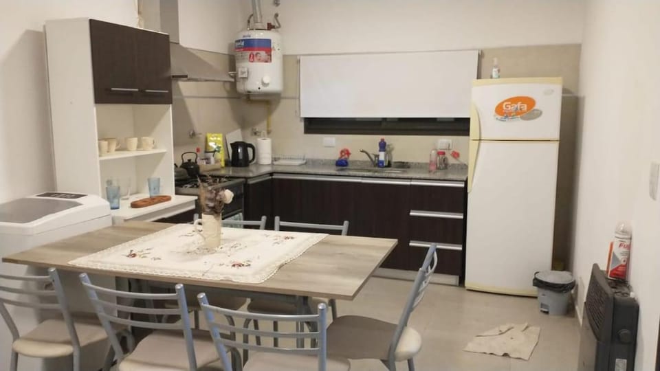 Dining area, oven, stove