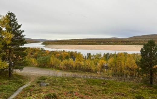 Cozy cabin with panoramic views of the Tana River Cabin in Troms Og Finnmark