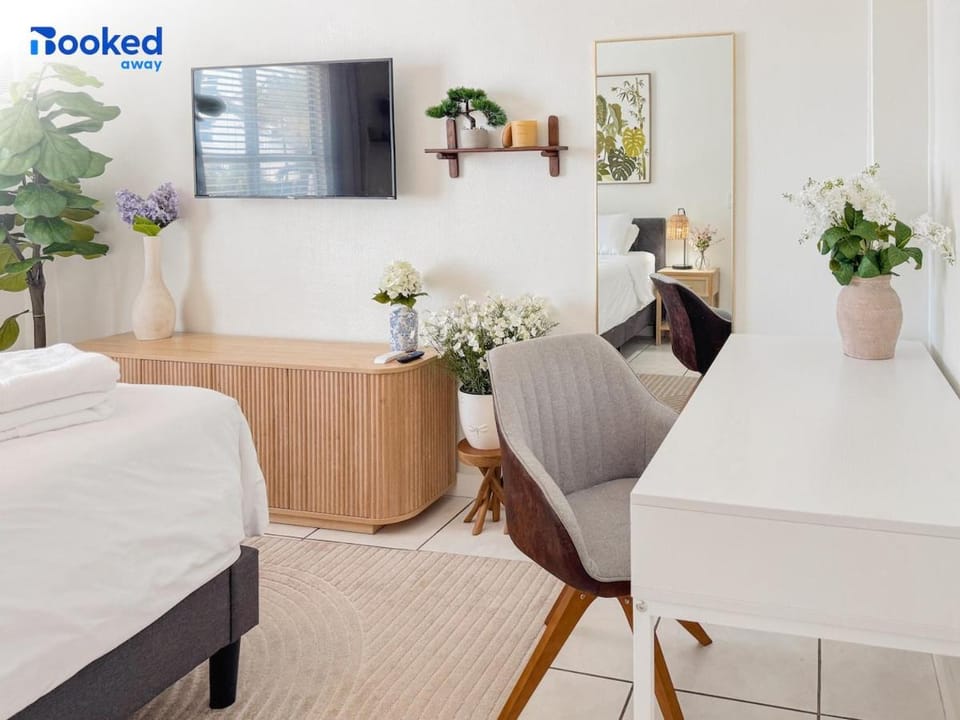 Chic 1BR Near Faena Walk to Beach Sleeps 4 Apartment in Miami Beach