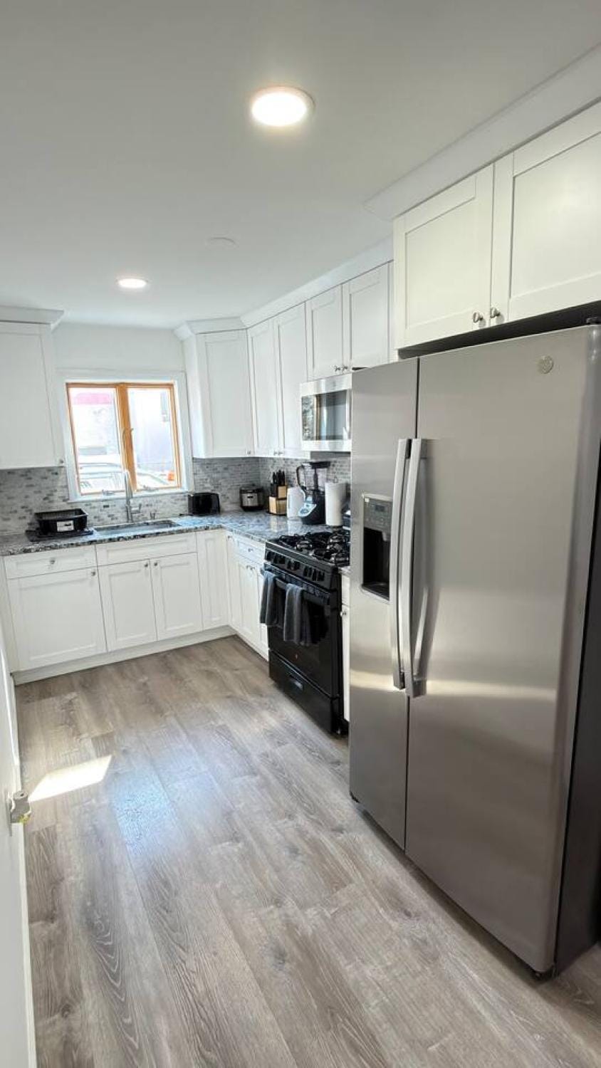 Bright and Spacious Room Near NYC Apartment in North Bergen