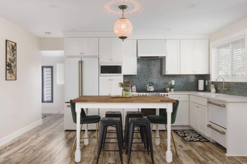 Charming Home Downtown Paso Robles House in Paso Robles