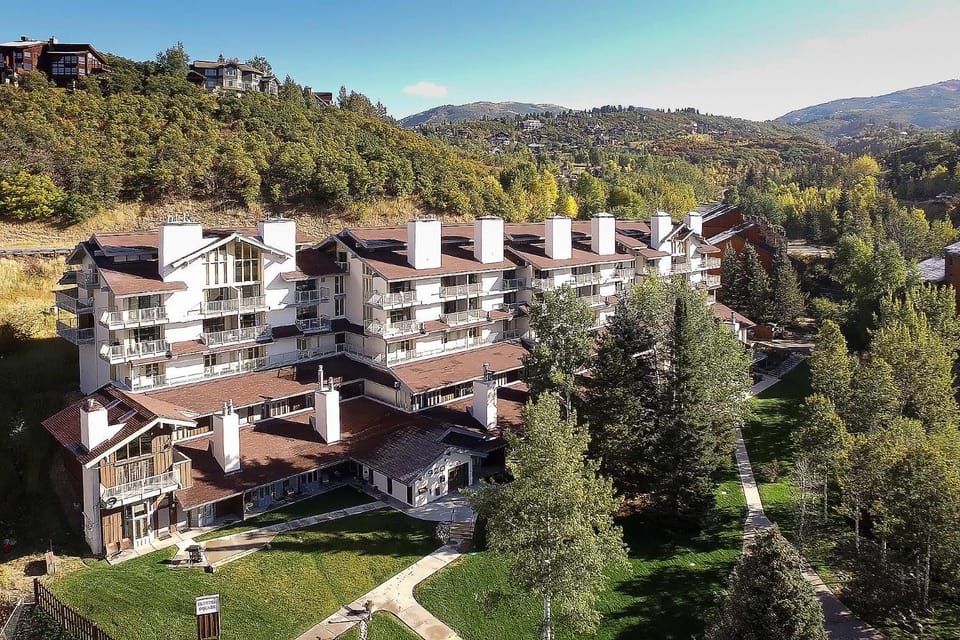ST108 - Ski Time Square Apartment in Steamboat Springs