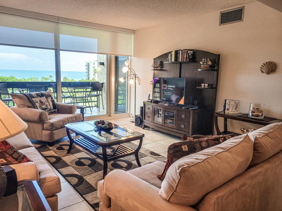 Beachplace 5 402 by FVC Apartment in Longboat Key