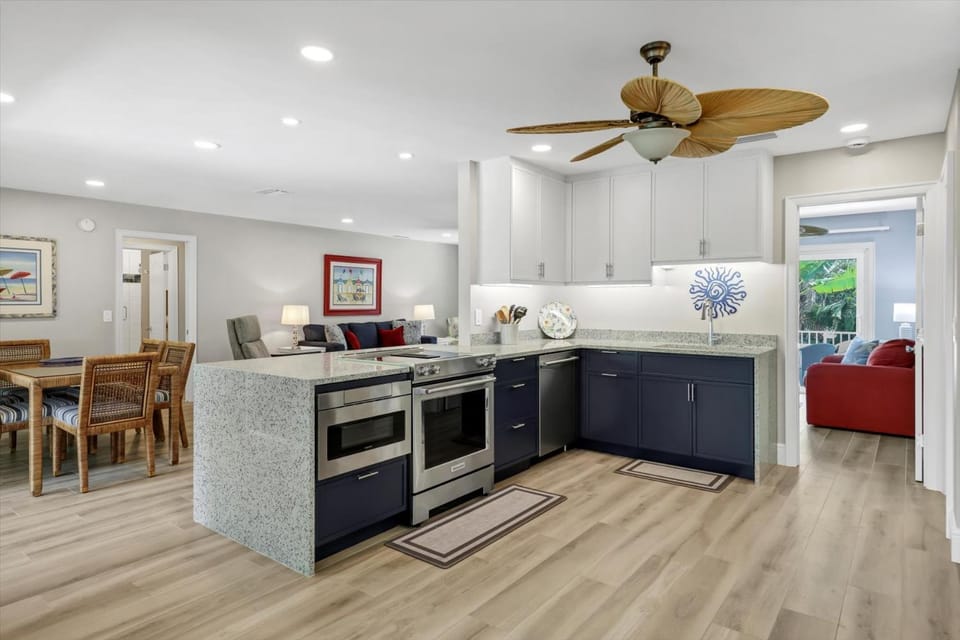 Blue Heron by FVC Apartment in Longboat Key