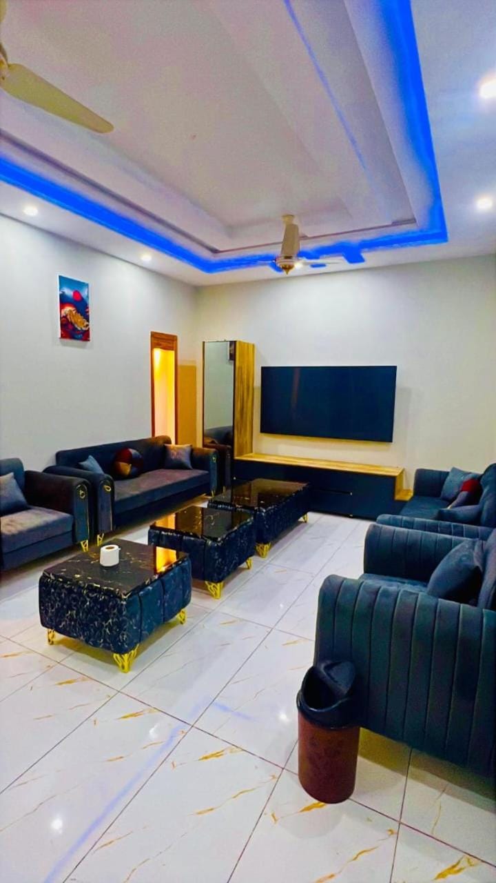 Comfort Zone Guest House Bed and Breakfast in Islamabad